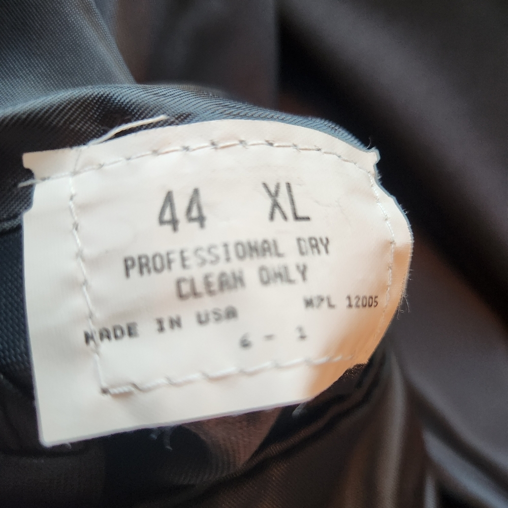 Tuxedo set - Picture 5 of 7
